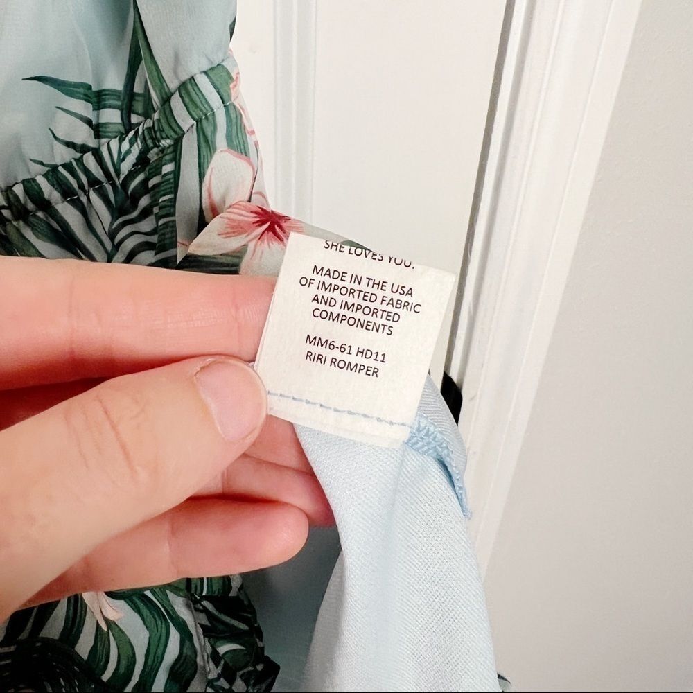 Show Me Your Mumu Riri Romper in Hanalei Dream Sz XS - Picture 11 of 11